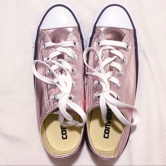 rose gold sparkly converse